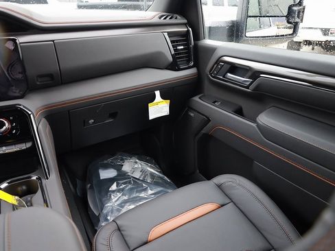 New 2026 GMC Sierra 3500 AT4 image 21
