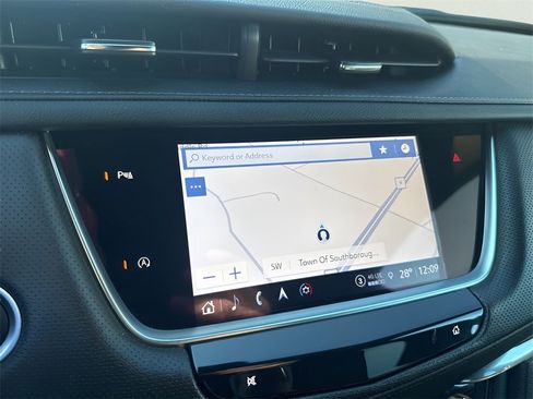 Certified 2023 Cadillac XT5 Premium Luxury image 24