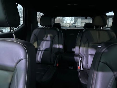 Certified 2023 Chevrolet Traverse RS w/ LPO, Floor Liner Package image 36