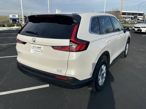 Used 2026 Honda CR-V LX image 3