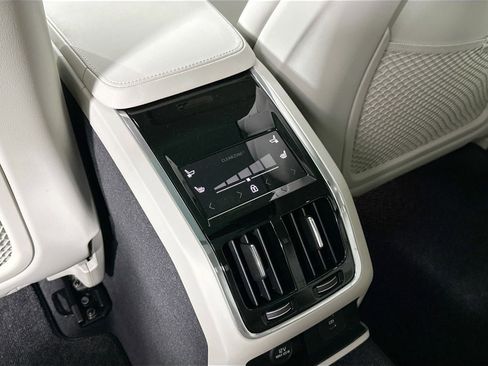 New 2025 Volvo S90 B6 Ultra w/ Lounge Package image 29