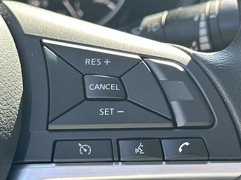 New 2025 Nissan Altima 2.5 SV image 25