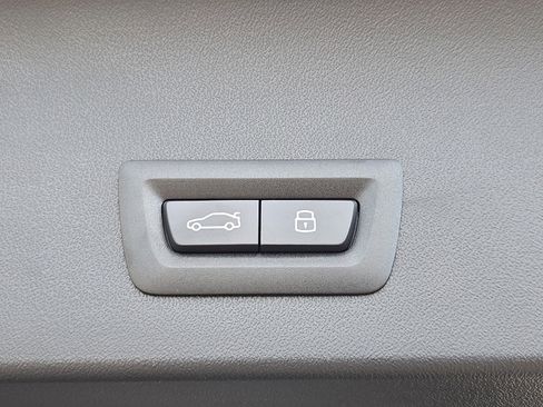 New 2026 BMW X3 xDrive30 w/ Premium Package image 13