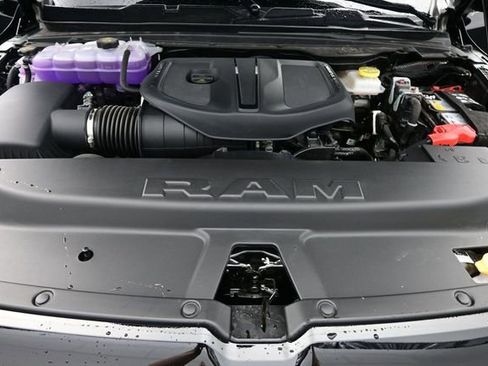 New 2026 RAM 1500 Express AWD/4WD image 22