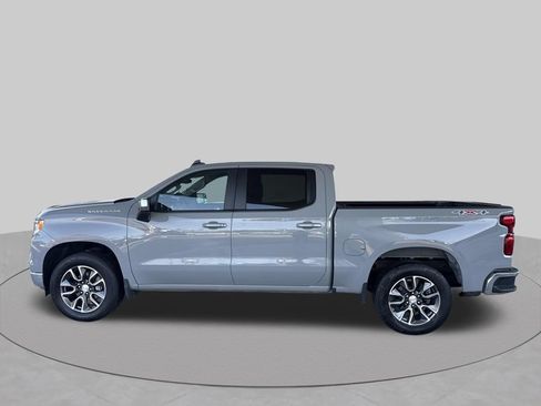 Used 2024 Chevrolet Silverado 1500 LT AWD/4WD image 4