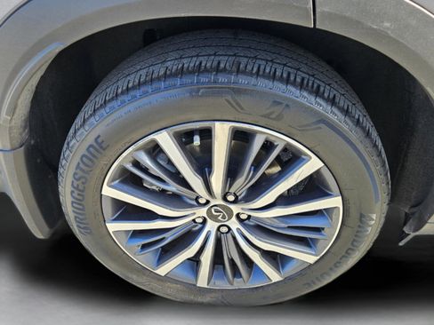 Used 2023 INFINITI QX60 Sensory w/ Cargo Package image 31
