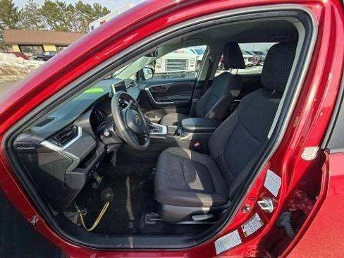 Used 2024 Toyota RAV4 LE image 6
