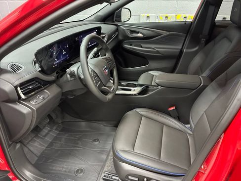 New 2026 Buick Envista Sport Touring w/ Convenience I Package FWD image 18