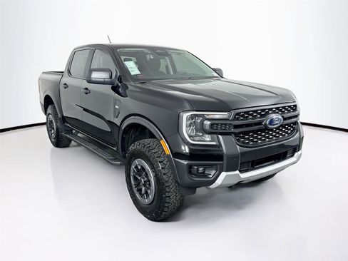 Used 2024 Ford Ranger XLT w/ FX4 Off-Road Package image 9