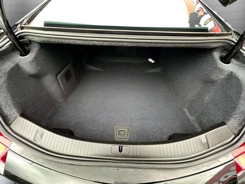 Used 2019 Cadillac XTS Luxury image 18