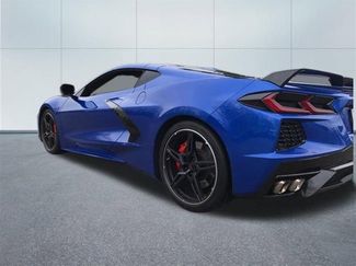 Used 2020 Chevrolet Corvette Stingray w/ 2LT Preferred Equipment Group video 2