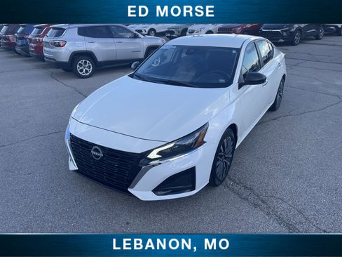 Used 2025 Nissan Altima 2.5 SV FWD image 20