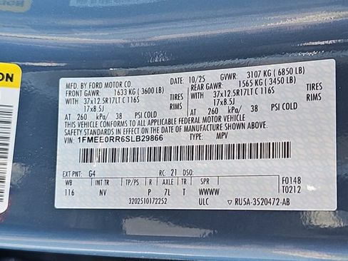 Certified 2025 Ford Bronco Raptor w/ Interior Carbon Fiber Pack AWD/4WD image 36