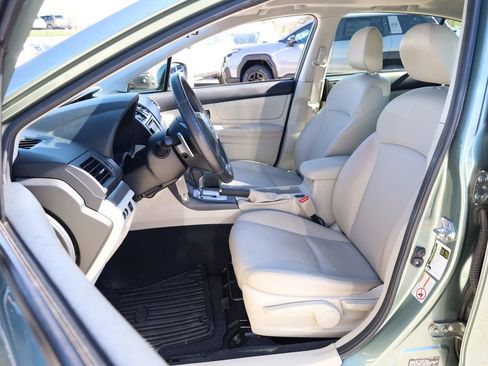 Used 2014 Subaru Impreza 2.0i Limited image 8