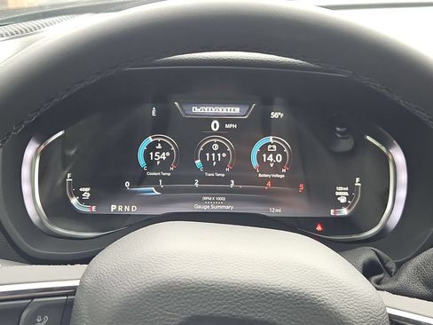 New 2026 RAM 2500 Laramie AWD/4WD image 21