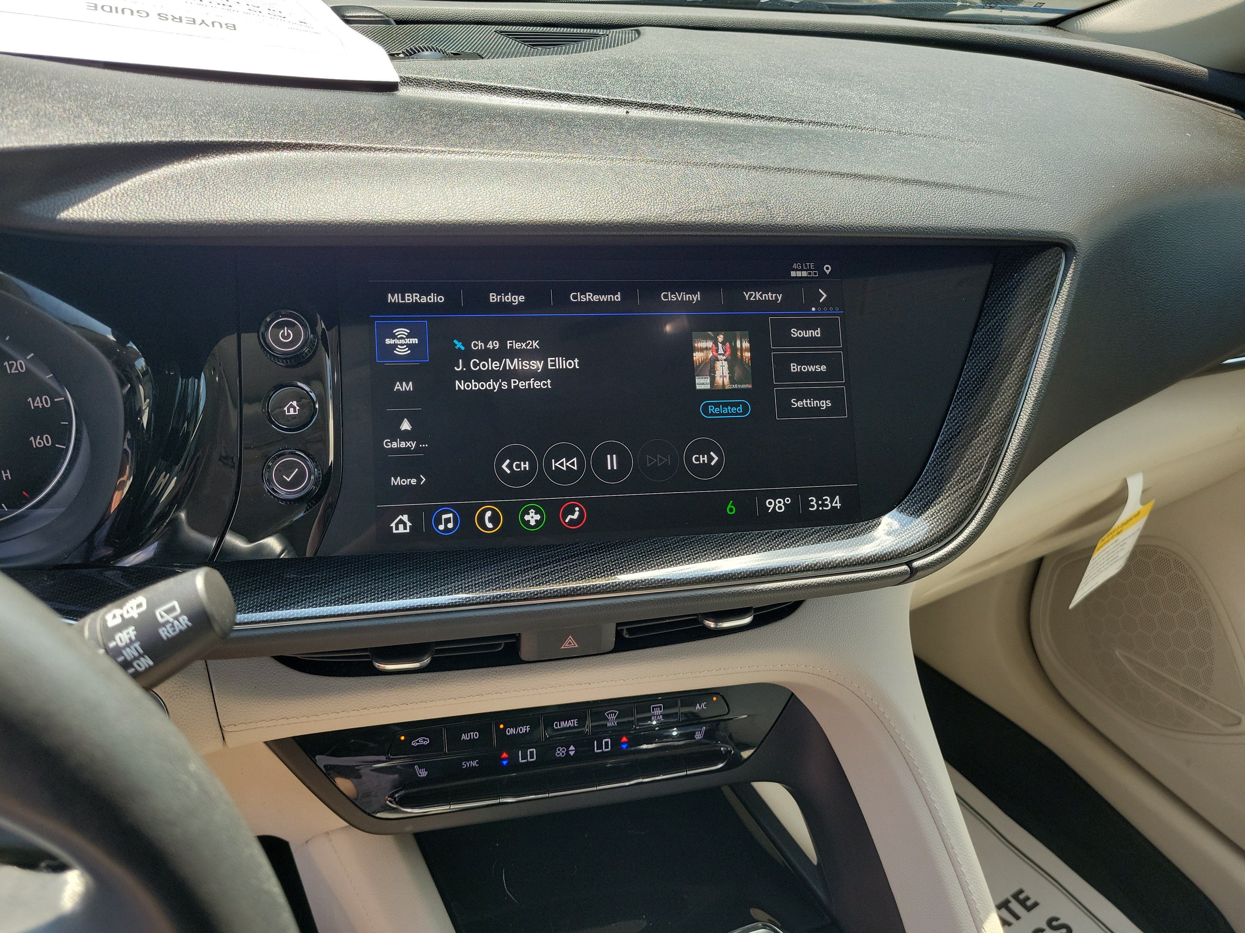 Used 2023 Buick Envision Preferred FWD image 28