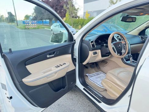 Used 2012 GMC Acadia SLT image 8