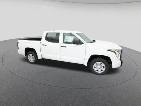 New 2026 Toyota Tundra SR image 12