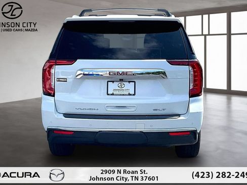 Used 2022 GMC Yukon XL SLT w/ SLT Premium Package AWD/4WD image 4