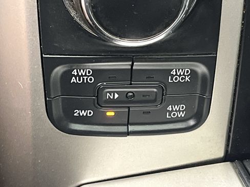 Used 2016 RAM 1500 Big Horn AWD/4WD image 18