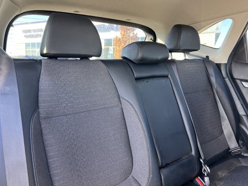 Used 2021 Kia Seltos S image 18