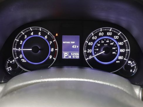 Used 2012 INFINITI FX50 AWD w/ Sport Pkg image 8