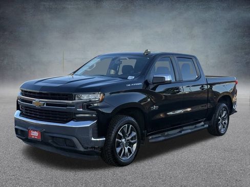 Used 2020 Chevrolet Silverado 1500 LT w/ Texas Edition image 8