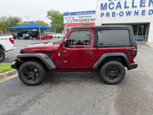 Used 2022 Jeep Wrangler Sport S AWD/4WD image 3