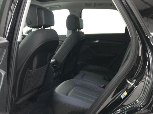 Used 2023 Audi Q5 2.0T Premium Plus w/ Premium Plus Package AWD/4WD image 11