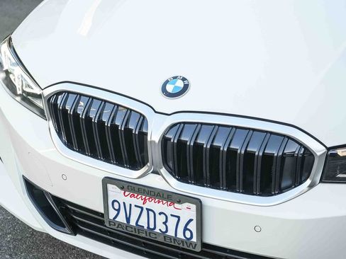 Used 2026 BMW 330i Sedan w/ Convenience Package RWD image 11