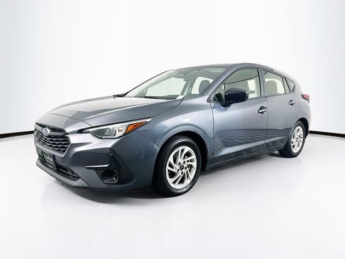 Used 2025 Subaru Impreza 2.0i image 3