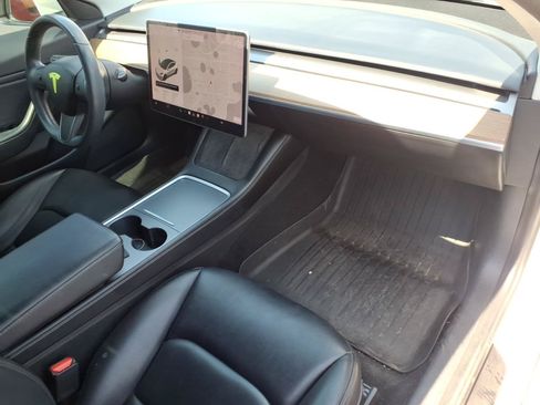 Used 2021 Tesla Model 3 Long Range AWD/4WD image 9
