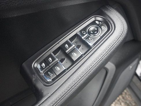 Used 2021 Porsche Macan S w/ Premium Package Plus image 35