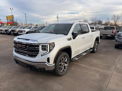 New 2026 GMC Sierra 1500 SLT w/ SLT Premium Package