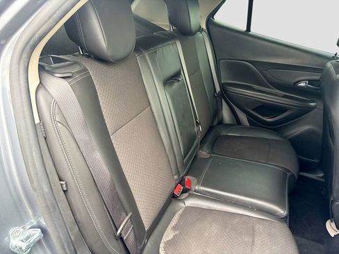 Used 2020 Buick Encore Preferred image 24