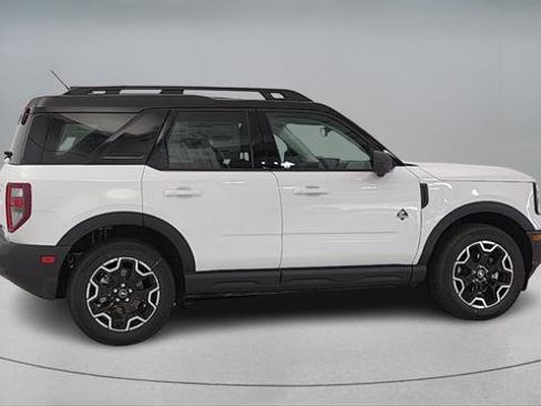 New 2025 Ford Bronco Sport Outer Banks w/ Outer Banks Tech Package+ image 8