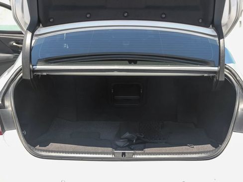 Used 2020 Lexus ES 300h w/ Premium Package FWD image 25