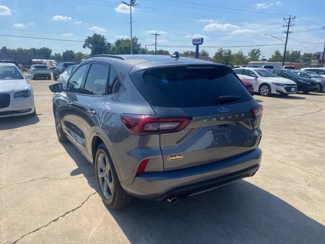 Used 2024 Ford Escape ST-Line FWD image 4