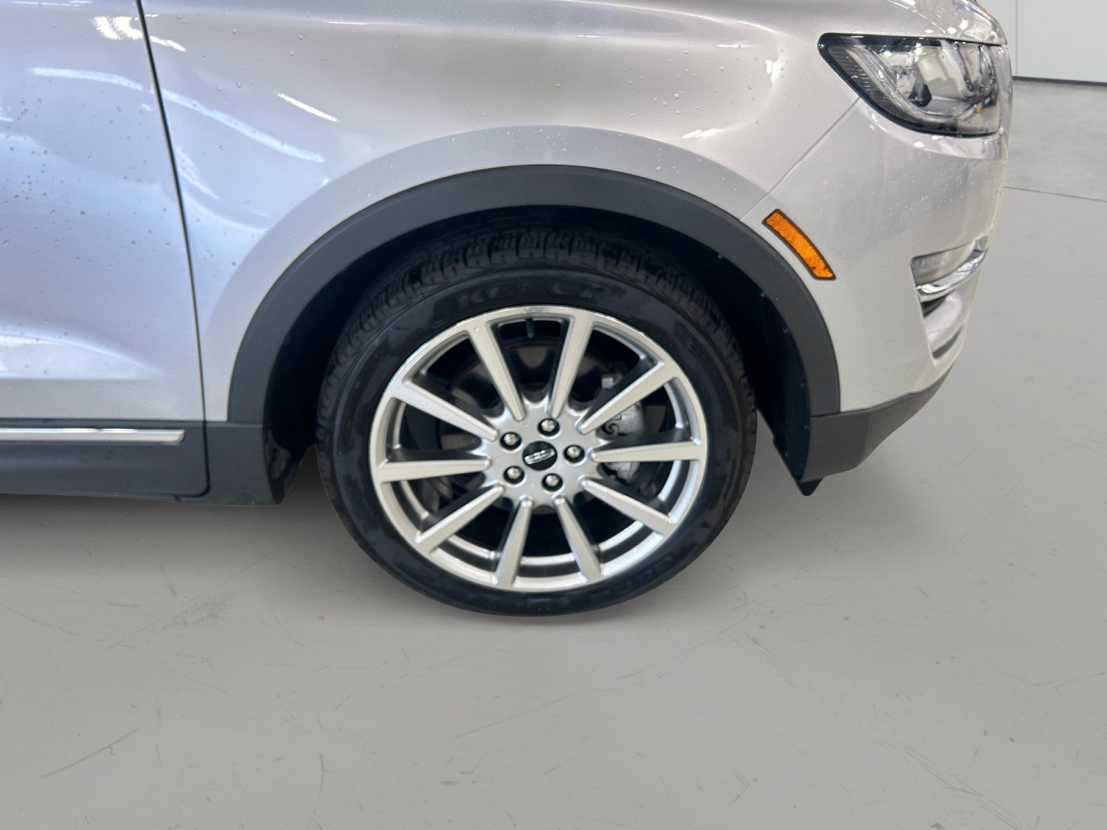 Used 2019 Lincoln MKC Reserve w/ MKC Climate Package FWD image 10