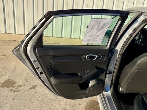 Used 2024 Honda Civic Sport image 14