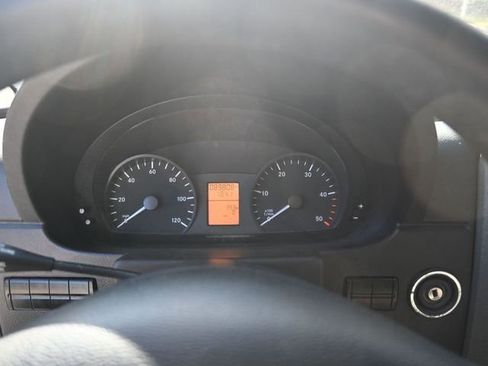 Used 2015 Mercedes-Benz Sprinter 3500 image 9