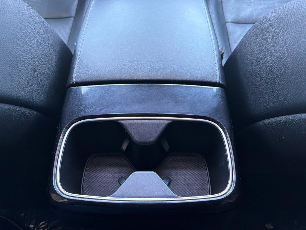Used 2022 Kia Telluride EX FWD image 13