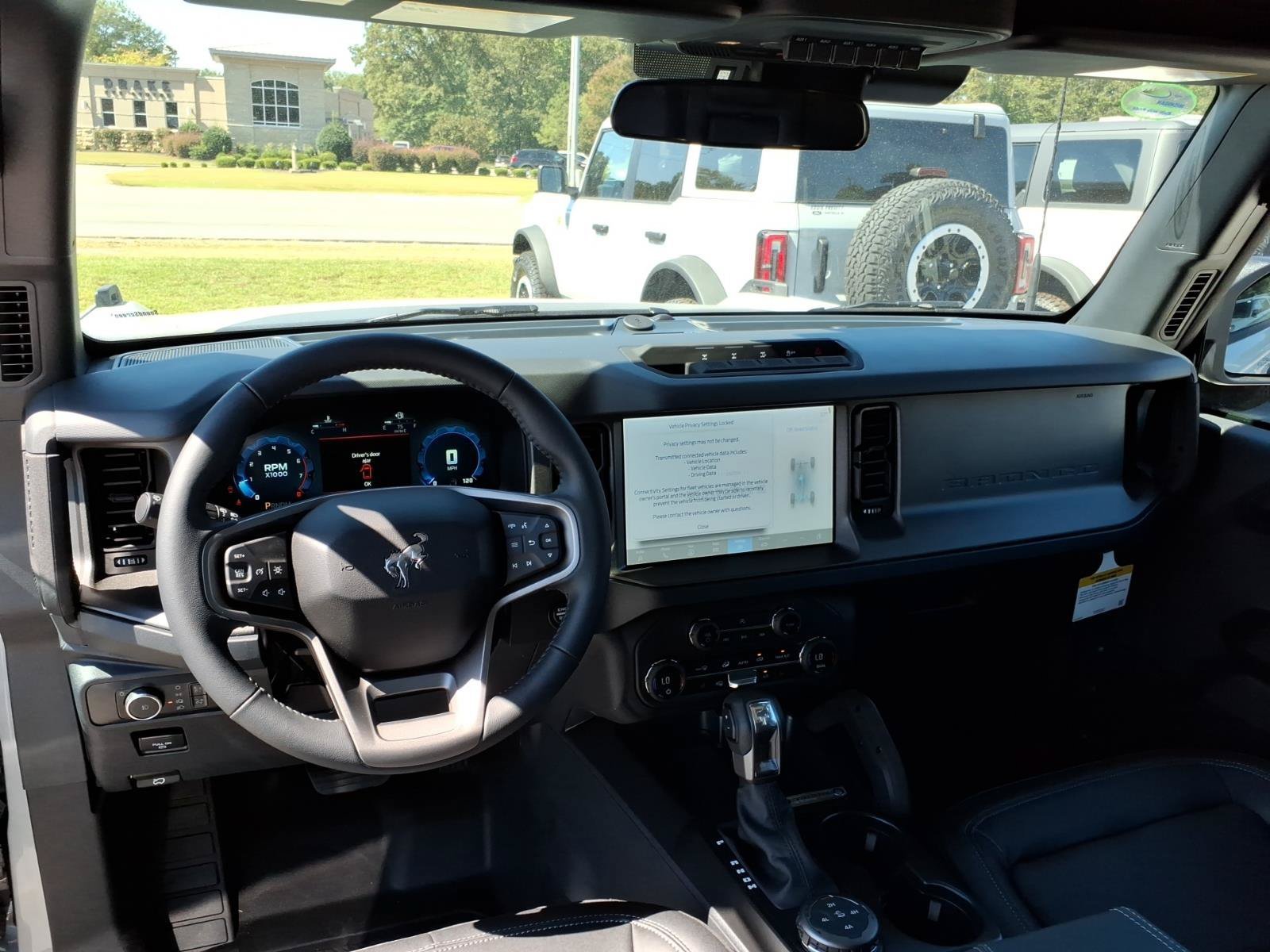 New 2026 Ford Bronco Big Bend w/ Black Diamond Package AWD/4WD image 12