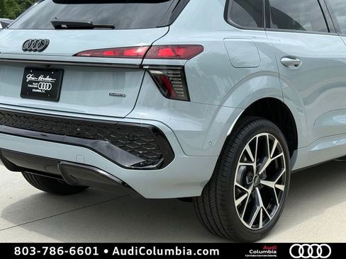 New 2026 Audi Q3 quattro 2.0T AWD/4WD image 16