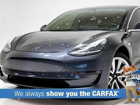 Used 2018 Tesla Model 3 Long Range RWD image 2