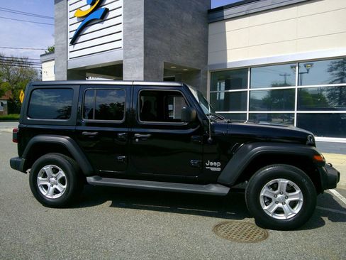 Used 2020 Jeep Wrangler Unlimited Sport S AWD/4WD image 8