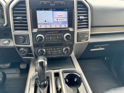 Used 2019 Ford F150 Lariat w/ Equipment Group 502A Luxury AWD/4WD image 20