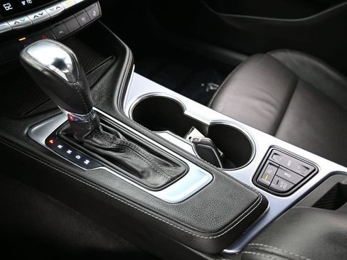 Used 2024 Cadillac CT4 Premium Luxury image 30