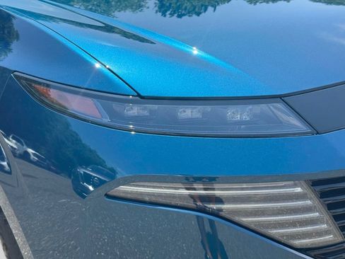 Used 2025 Nissan Murano SL AWD/4WD image 9