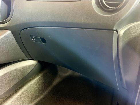 Used 2020 Mercedes-Benz Metris image 33